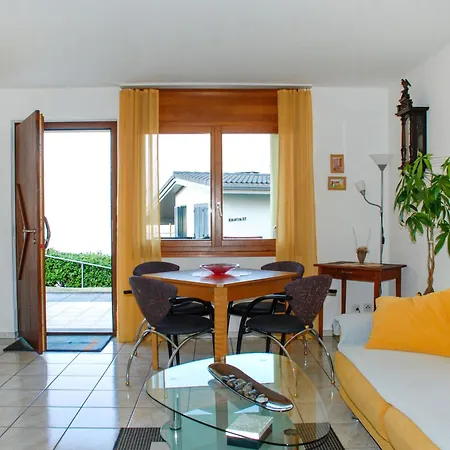 公寓 Lakeview La Marea By Interhome